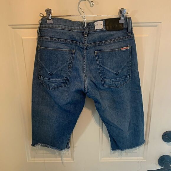 Hudson Byron Mid Rise Bermuda Shorts size 28 - Picture 9 of 11